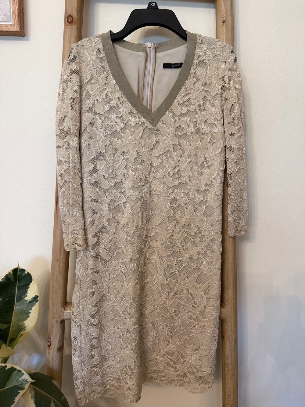 🇮🇹 Gorgeous lace dress